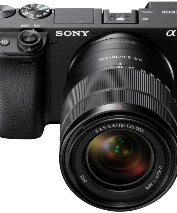 Sony ILCE-6400MB - Alpha 6400 E-Mount Systemkamera (24,2 MP, Bluetooth, NFC, WLAN (Wi-Fi), 4K Video, 180° Klapp-Display, XGA OLED Sucher, M-Kit 18-135mm Objektiv) - Image 2