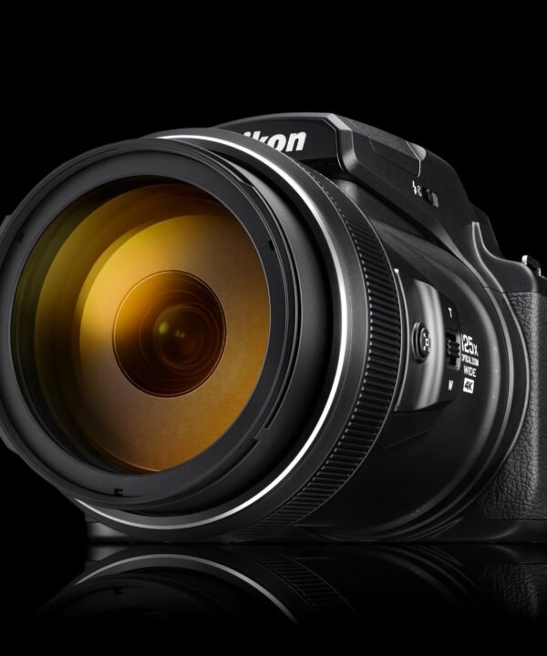 Nikon Coolpix P1100 Superzoom-Kamera (NIKKOR-Objektiv mit optischem 125-fach-Zoom, 16 MP, 125x opt. Zoom, Bluetooth) - Image 17