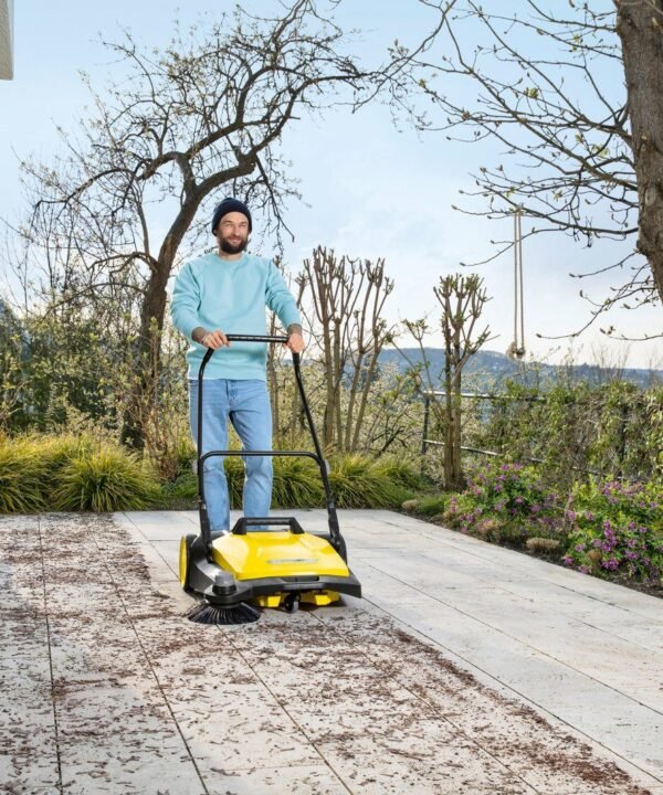 KÄRCHER Handkehrmaschine S 6, 67 cm Arbeitsbreite, mit Seitenbesen - Image 2