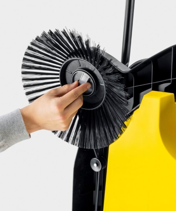 KÄRCHER Handkehrmaschine S 6, 67 cm Arbeitsbreite, mit Seitenbesen - Image 8