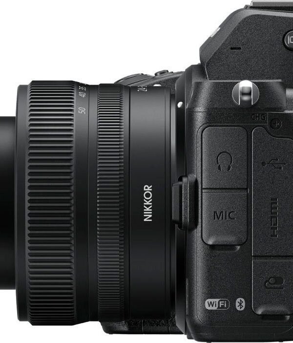 Nikon Z 5 KIT Z 24-200 mm 1:4.0-6.3 VR Systemkamera (24-200 mm 1:4.0-6.3 VR, 24,3 MP, Bluetooth, WLAN (WiFi), DSLM-Kamera, DSLM - Image 16