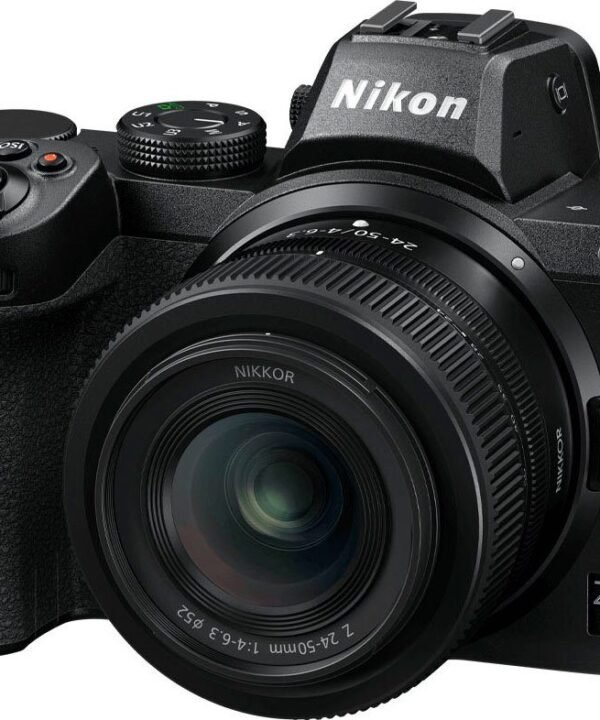 Nikon Z 5 KIT Z 24-200 mm 1:4.0-6.3 VR Systemkamera (24-200 mm 1:4.0-6.3 VR, 24,3 MP, Bluetooth, WLAN (WiFi), DSLM-Kamera, DSLM - Image 8
