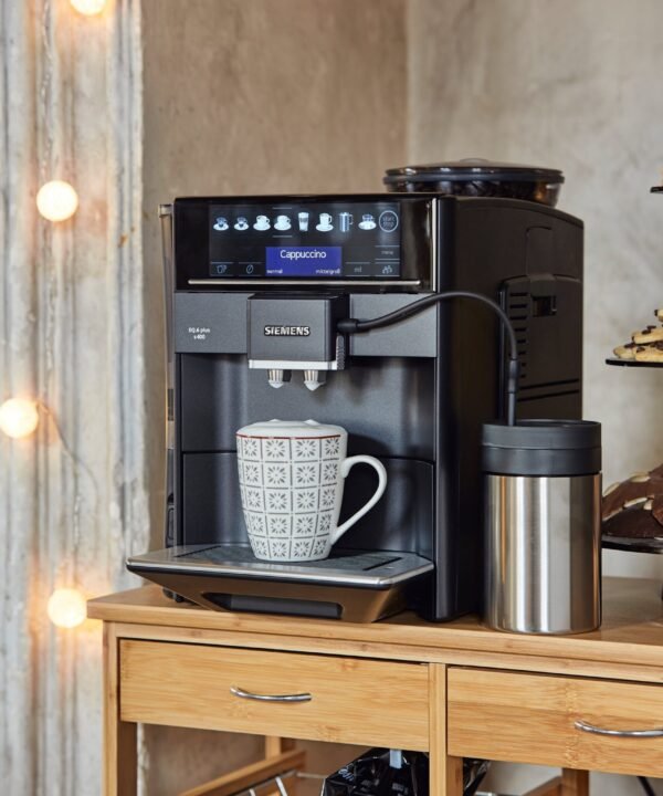 SIEMENS Kaffeevollautomat EQ6 plus s400 TE654509DE, Doppeltassenfunktion, Keramikmahlwerk, viele Kaffeespezialitäten, automatische Dampfreinigung, saphirschwarz - Image 10